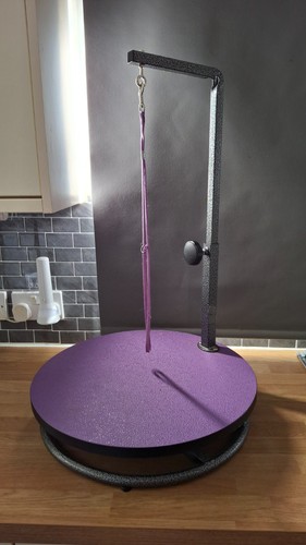 Rotating portable pet groomimg - portable,